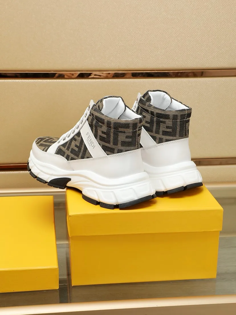 Factory price 460 men's shoes 💰🔥[FENDI] Fendi Little Monster Men's casual shoes, the latest elements are popular all over the world, the official website is hot selling, the latest casual shoes, original version, the fabric is made of original fabric ➕ first-layer sheepskin lining, original non-slip outsole, comfort speaks for itself, color: two colors available. Code number: 38-44 (45 customized)